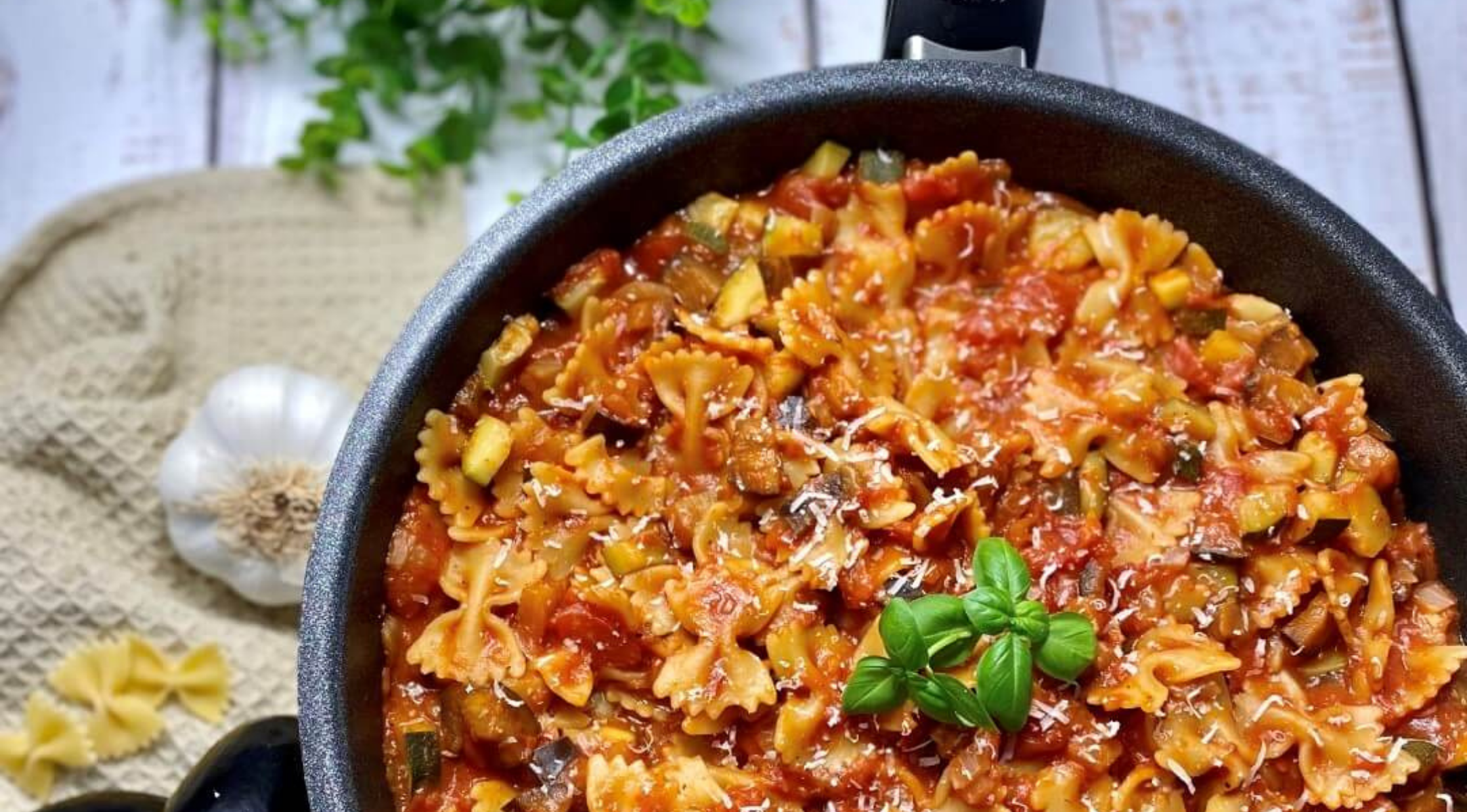 Mediterrane One Pot Pasta