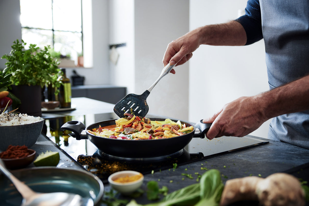 Fissler Essential® Bratwender mit Silikon
