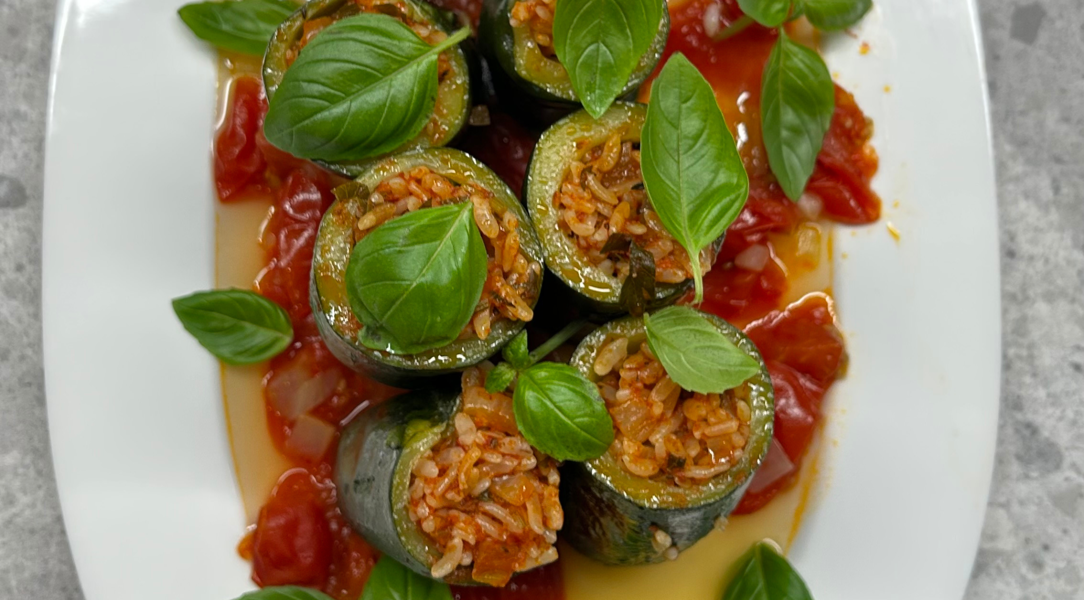 Gefüllte Zucchini