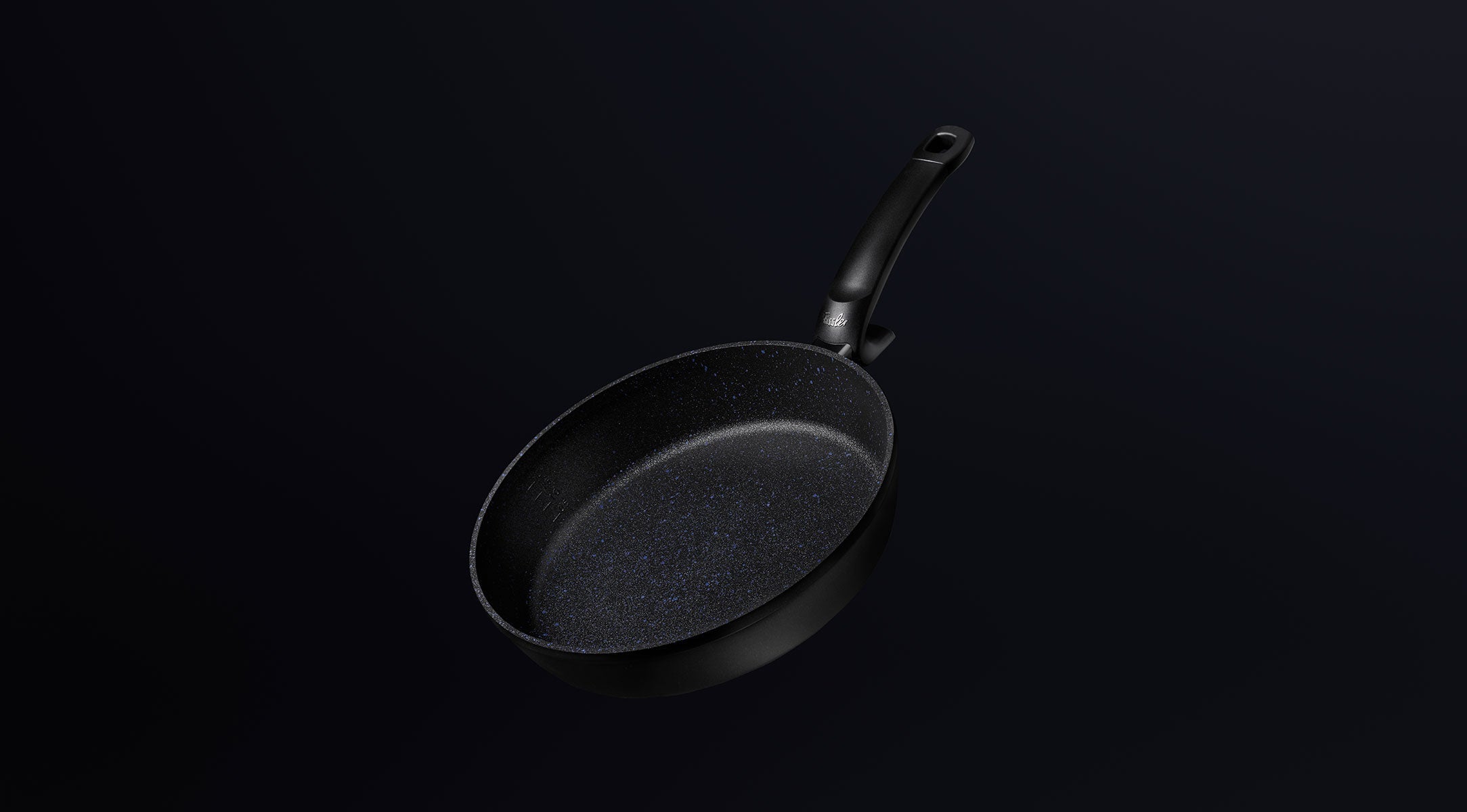 Pfannenwende bei Fissler: Qualitätshersteller setzt ab sofort auf wasserbasierte Beschichtungen