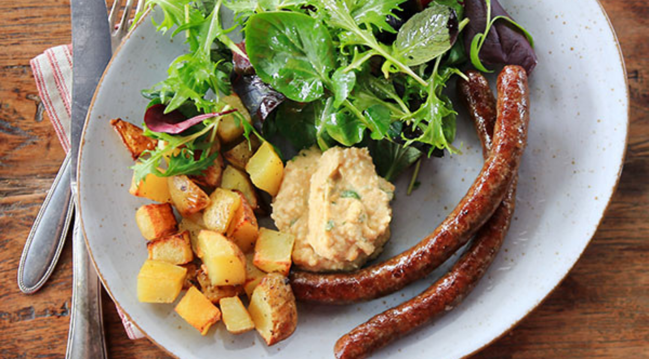 Rezept: Merguez mit Estragon-Hummus & Röstkartoffeln | Fissler Rezept: Merguez mit Estragon-Hummus & Röstkartoffeln | Fissler